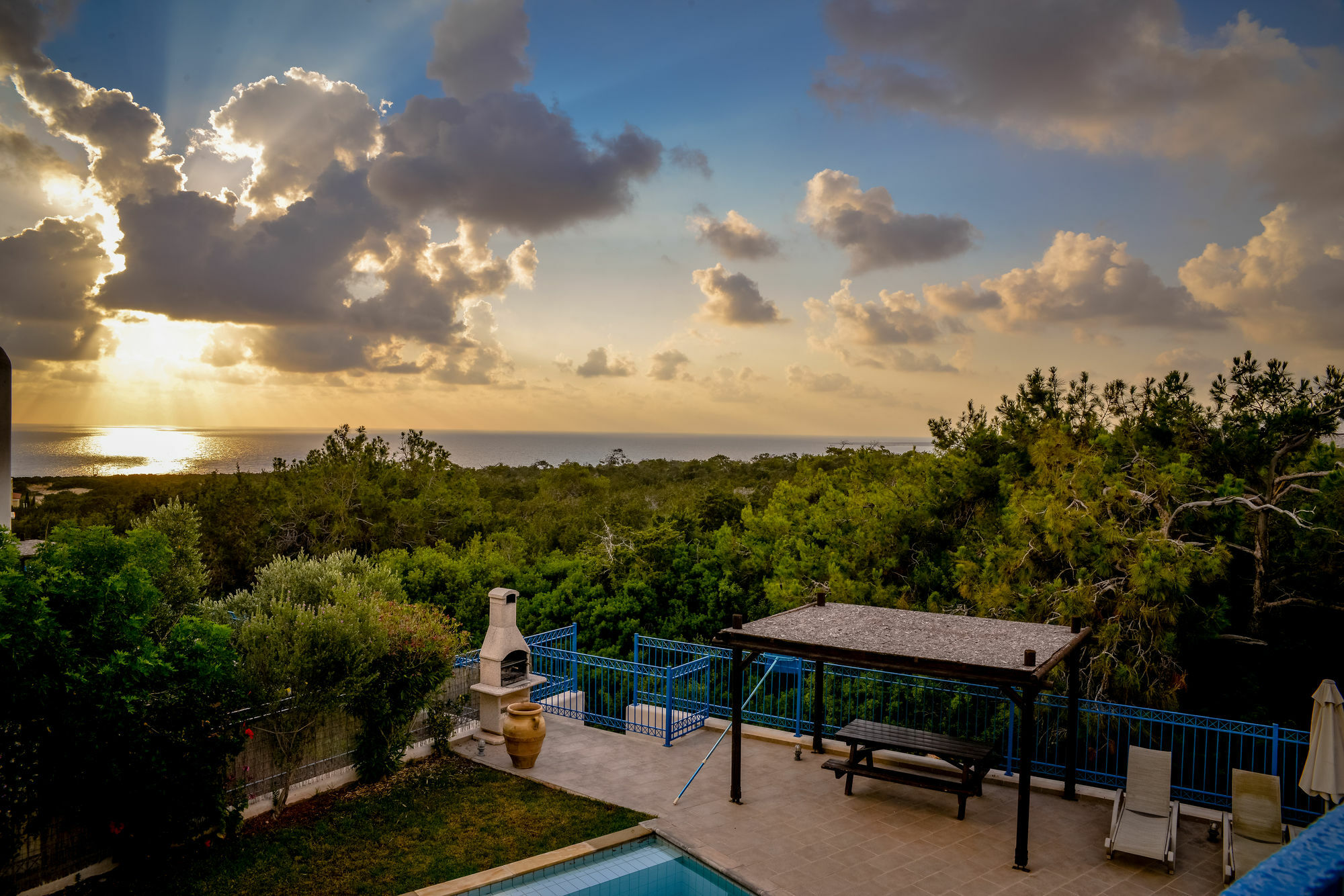 Sanders Azzurro Paphos Exterior foto